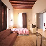 Apartment St. Lazaros *