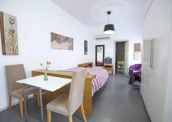 St. Lazaros Apartamento *