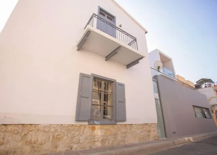 St. Lazaros Apartment Larnaca